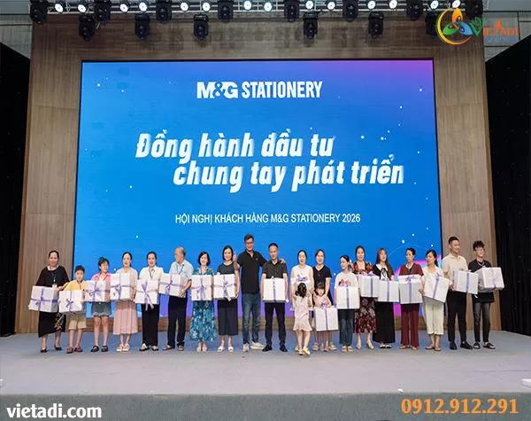 Gala dinner vinh danh nh&agrave; ph&acirc;n phối xuất sắc M&G Stationery tại Hạ Long