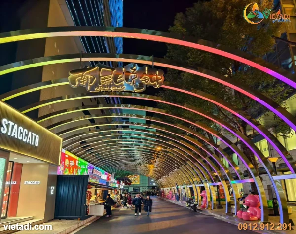 Phố đi bộ Nam Bình, Côn Minh