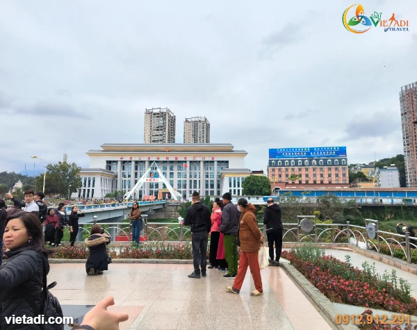 Tour Trung Quốc Côn Minh - Đại Lý 4 Ngày 4 Đêm - Đi Về Nơi Có Gió, Tàu Cao Tốc Hà Khẩu