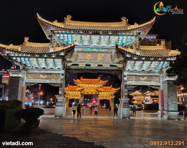 Tour Trung Quốc Côn Minh - Đại Lý 4 Ngày 4 Đêm - Đi Về Nơi Có Gió, Tàu Cao Tốc Hà Khẩu