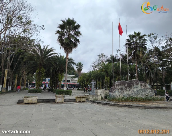 Hà Khẩu - điểm nhập cảnh đầu tiên, tour Hà Khẩu Côn Minh Đằng Xung 5 ngày 4 đêm