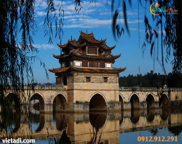 Tour Hà Khẩu Bình Biên Kiến Thủy Di Lặc Mông Tự 4 Ngày 4 Đêm