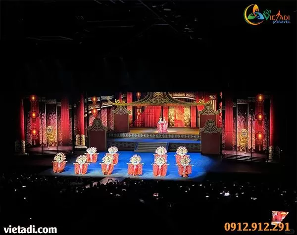 show Quảng Đông Thiên Cổ Tình - Viettadi Travel