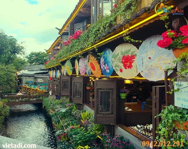 Tour Trung Quốc: 8 Tuyến Điểm Đẹp Nhất Và Kinh Nghiệm Đi 2026