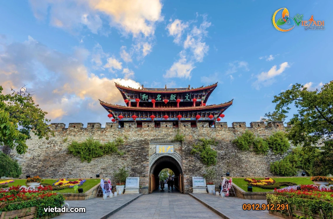 Tour Trung Quốc Đại Lý - Côn Minh 4 Ngày 3 Đêm - Đi Tàu Cao Tốc Từ Hà Khẩu